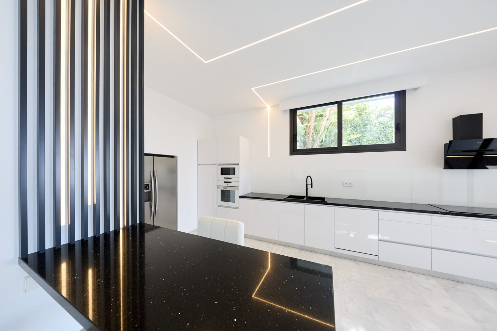 4506ALT Luxusvilla mit Meerblick zum Verkauf in Altea Hills