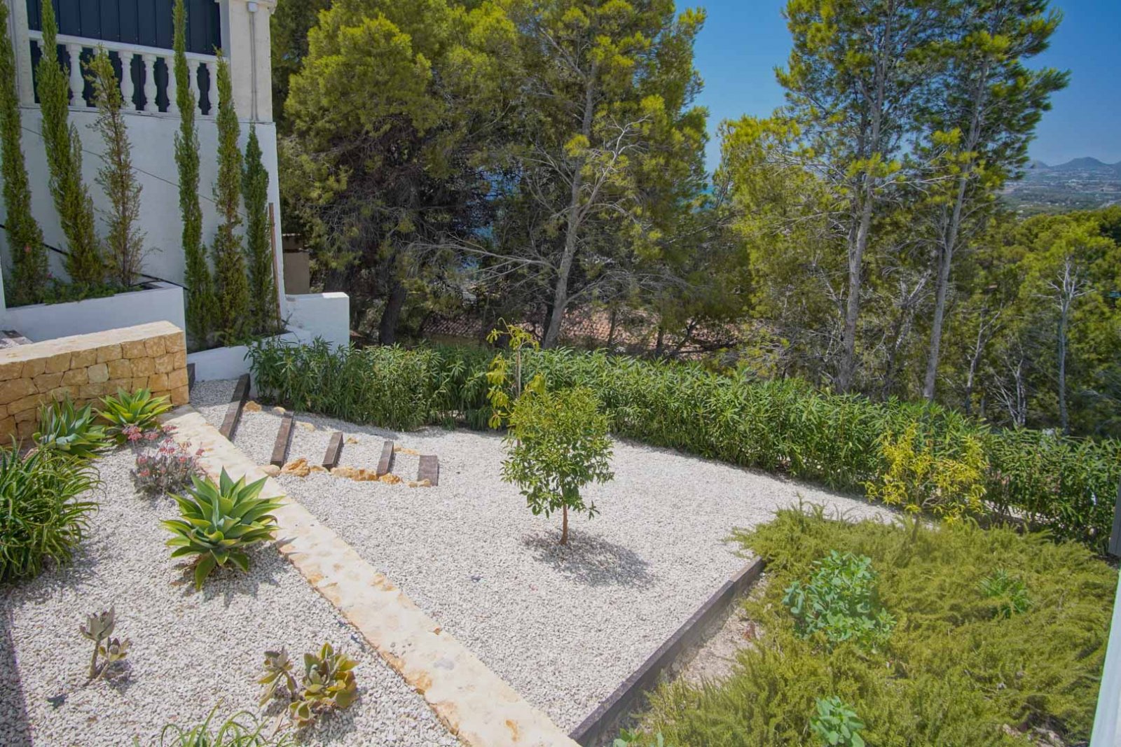 8283ALT Moderne Villa mit Panoramablick auf das Meer in Altea Hills zu verkaufen.