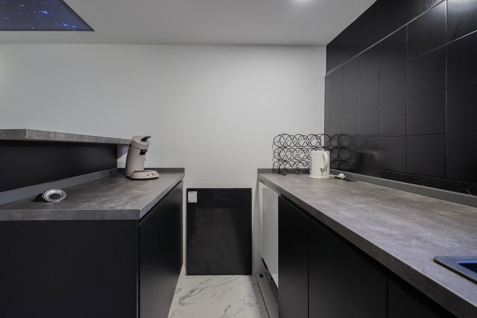 C3XY4574CAL Renovierte Villa mit 5 Schlafzimmern zu verkaufen, 500 m vom Strand und Zentrum von Calpe entfernt