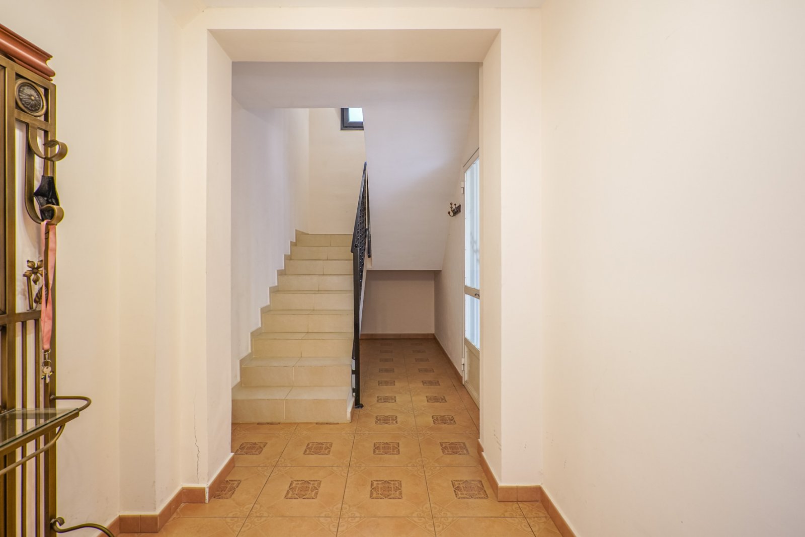 4139JAV Großes Reihenhaus im Zentrum von Jávea zu verkaufen