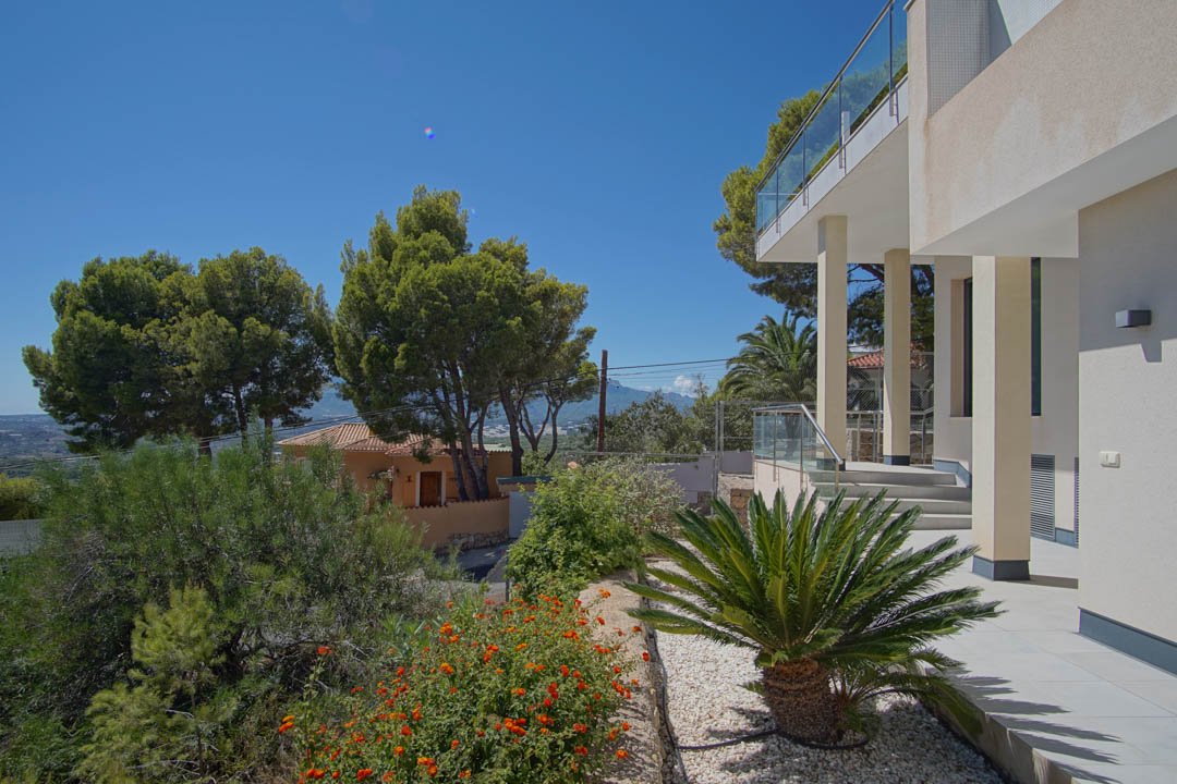 C3XY7000ALT Geräumige Villa zum Verkauf mit Meerblick in Altea