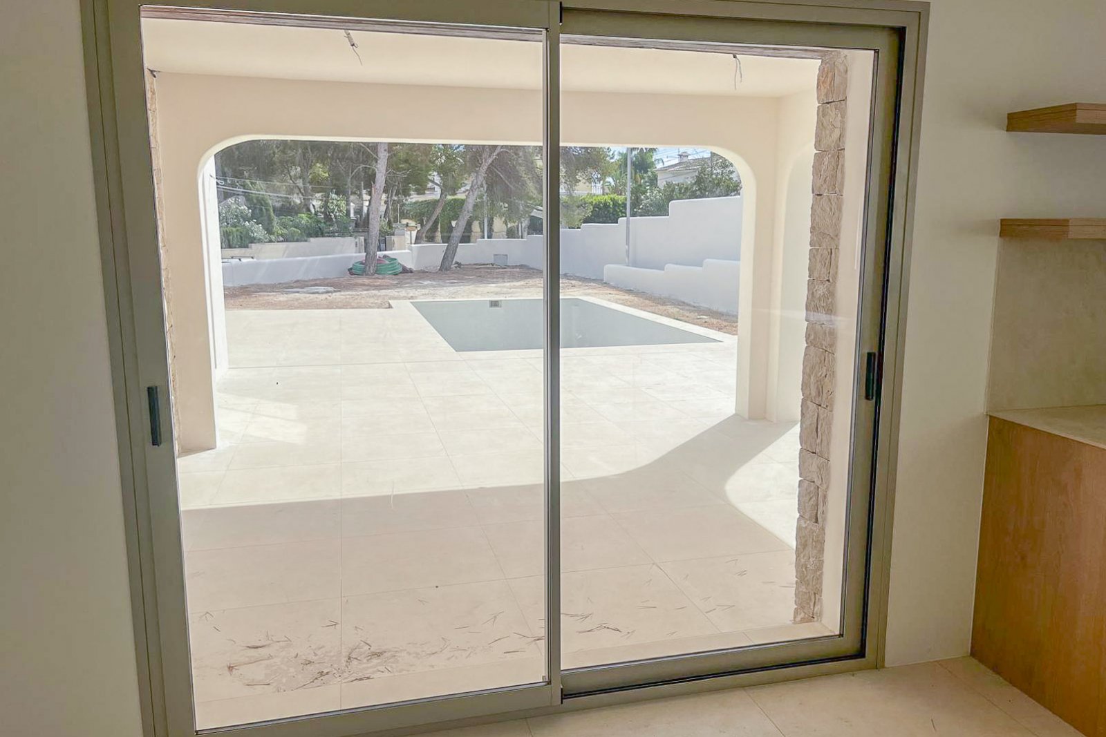 C4XY8129MOR Villa im ibizenkischen Stil zum Verkauf in Moraira.