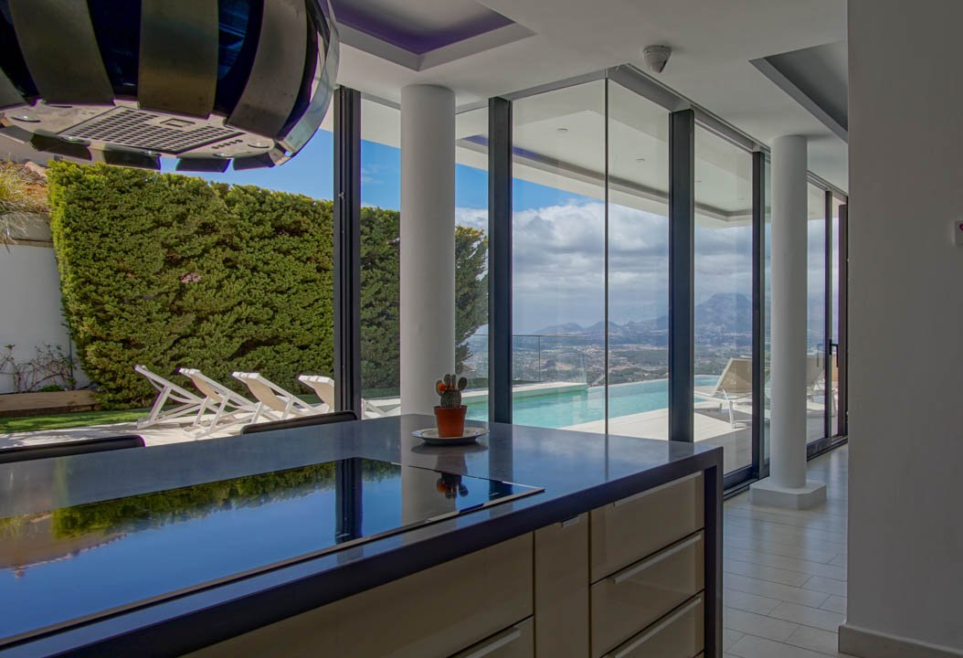 7056ALT Moderne Villa mit Berg- und Meerblick in Altea Hills zu verkaufen