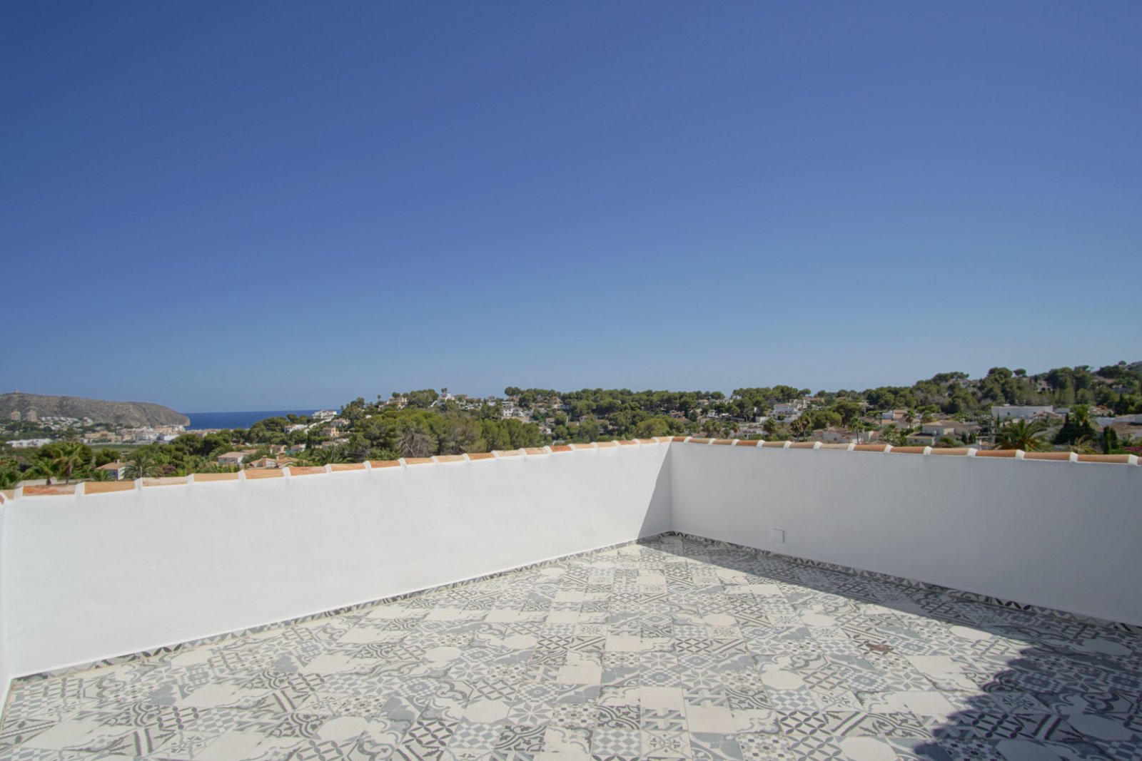 8279MOR Traditionelle mediterrane Villa mit Panoramablick auf das Meer in Moraira zu verkaufen.