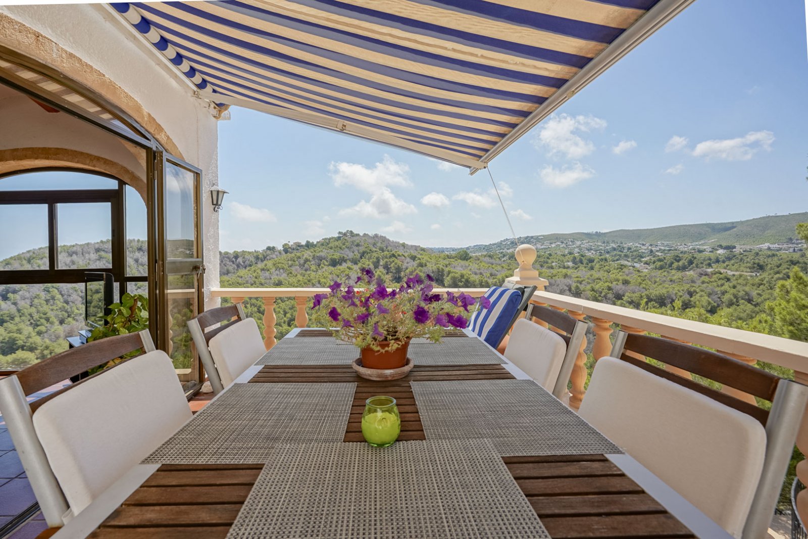 C4XY4545JAV Traditionelle Villa mit Meerblick zum Verkauf in Jávea