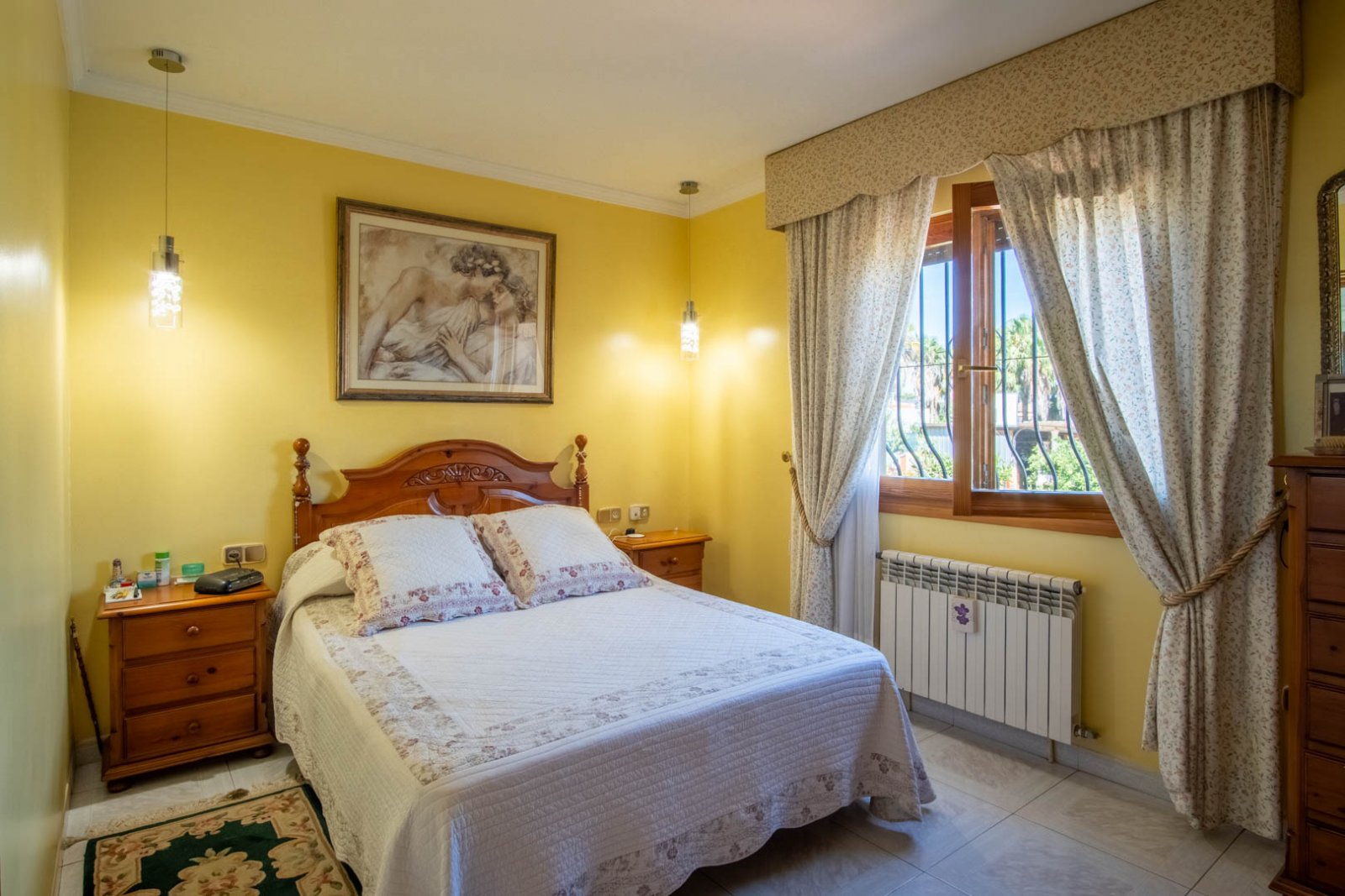 8291DEN Doppelhaushälfte zum Verkauf in La Pedrera, Dénia, nur einen Steinwurf vom Zentrum entfernt.