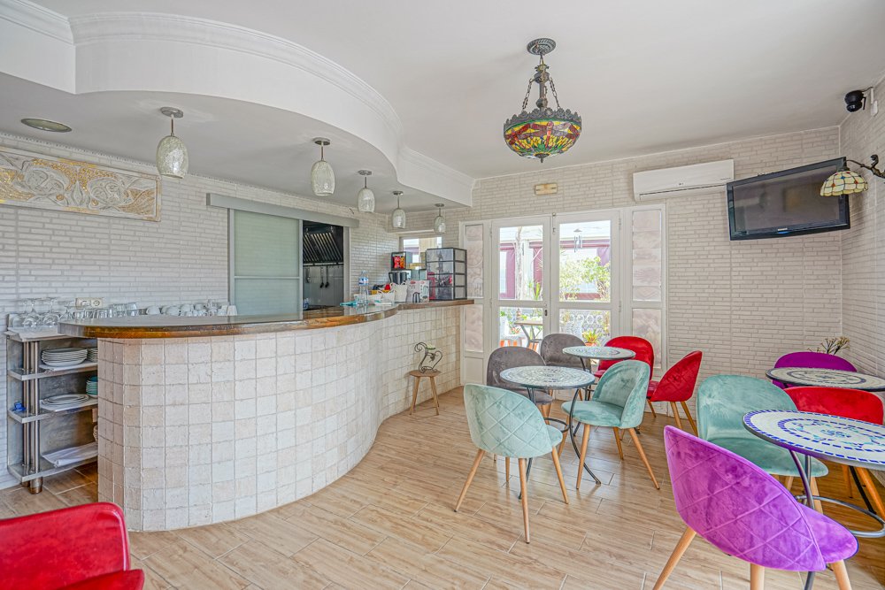 C3XY4244CAL Hotel zum Verkauf in Calpe direkt am Strand