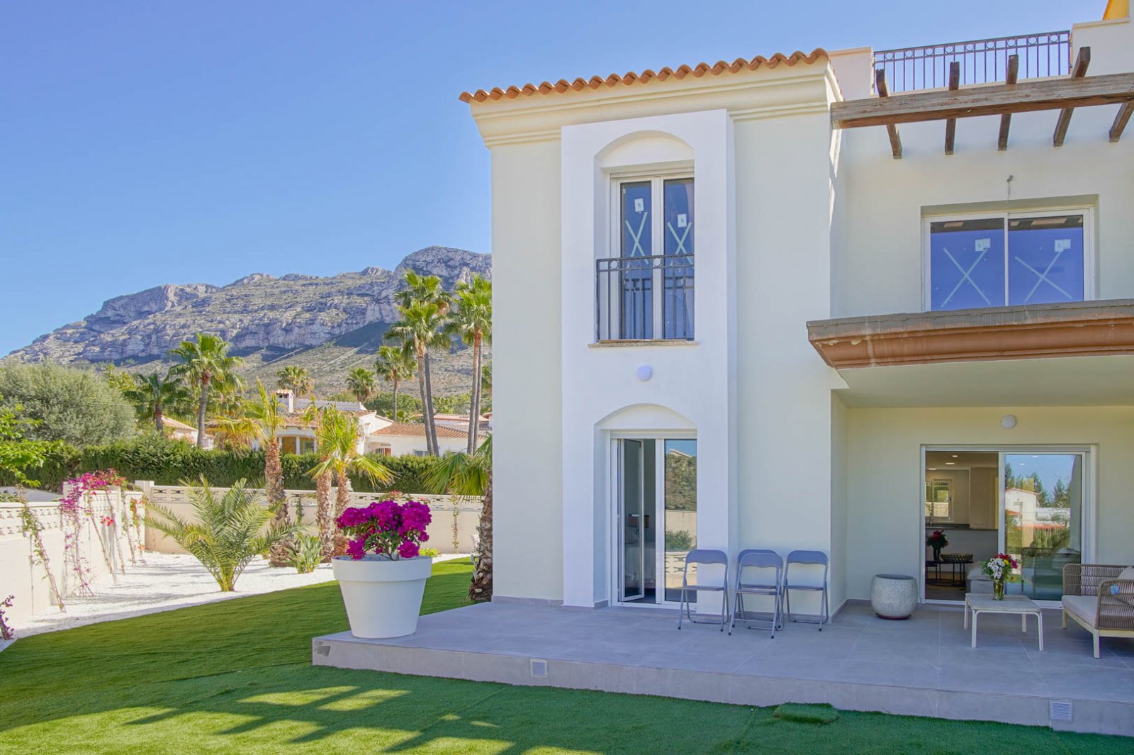 Denia: C4XY8170DEN Erdgeschosswohnung im Bau mit großem Garten und Bergblick in Zentrumsnähe zu verkaufen in Denia  Denia: C4XY8170DEN Erdgeschosswohnung im Bau mit großem Garten und Bergblick in Zentrumsnähe zu verkaufen in Denia