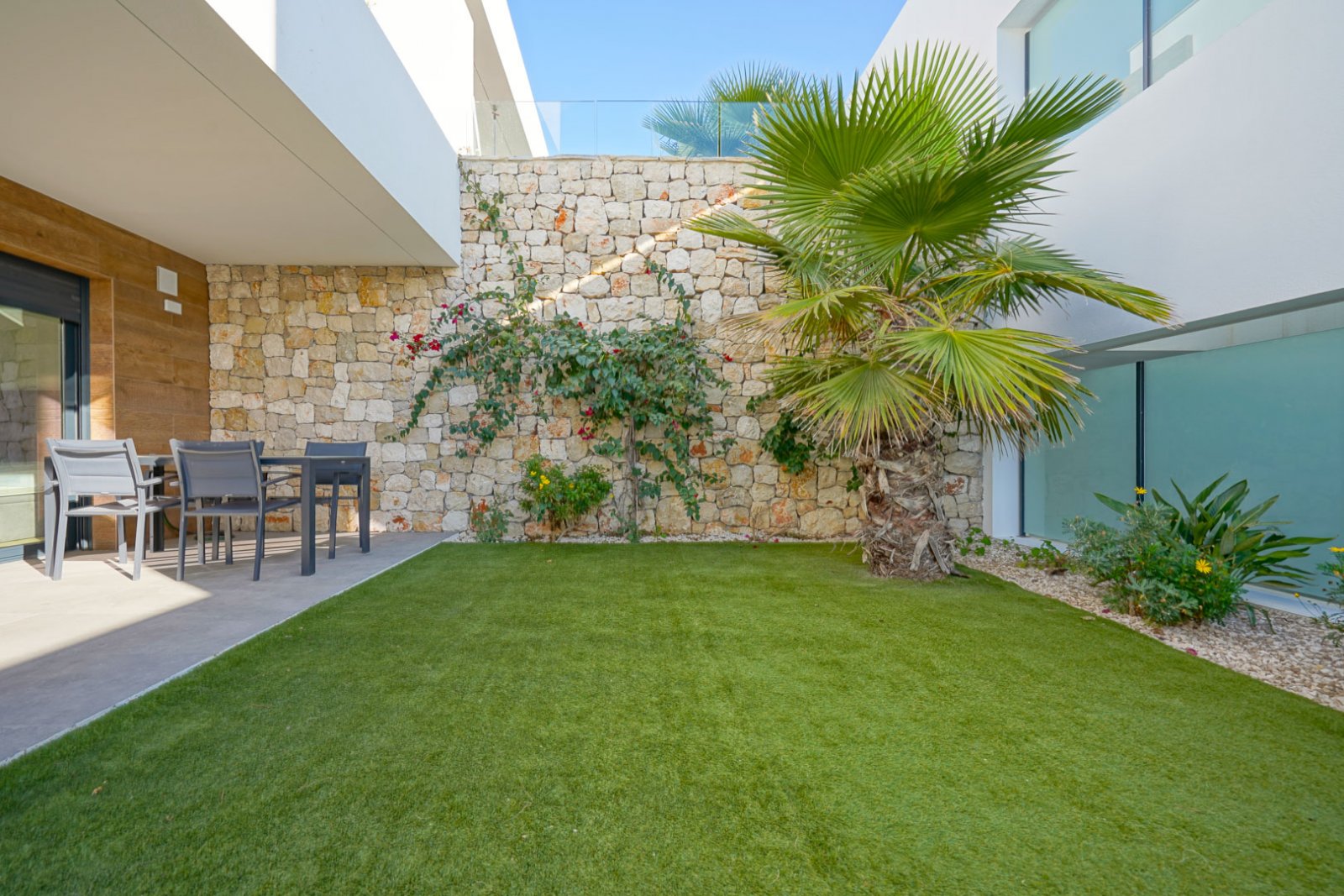 C3XY4476BELL Moderne Wohnung mit zwei Schlafzimmern zu verkaufen in Cumbre del Sol