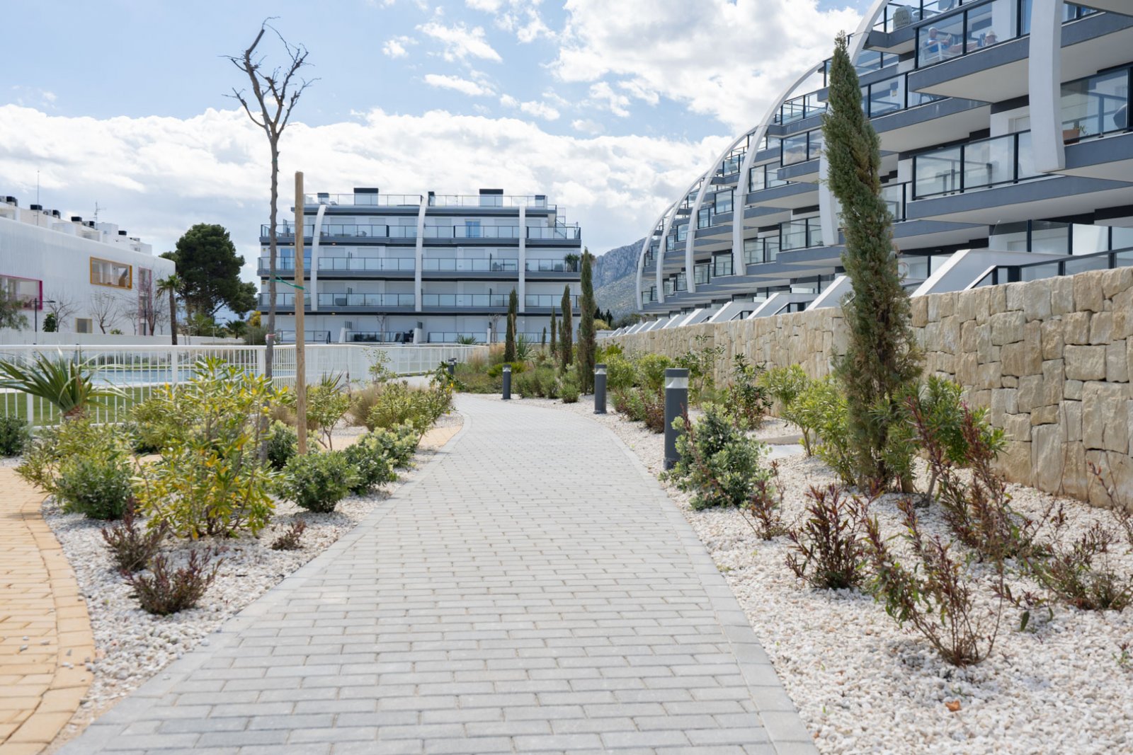 4502DEN Fantastisches modernes Penthouse direkt am Strand zu verkaufen in Denia