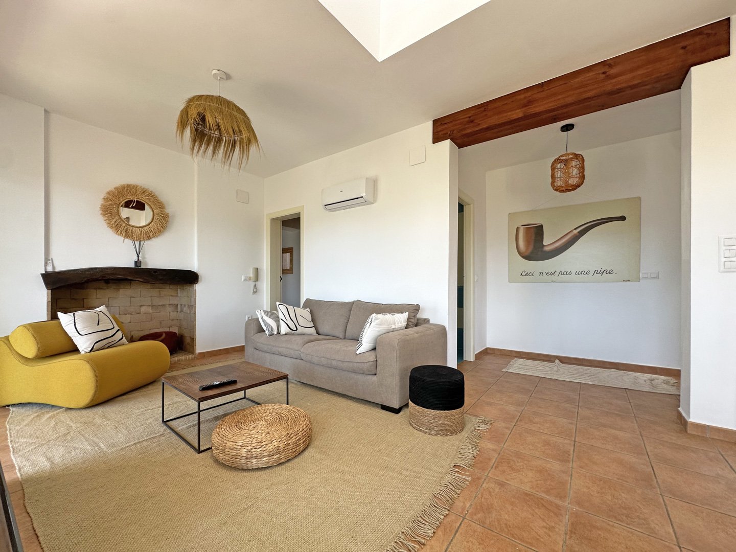 C4XY4536JAL Renovierte Villa zum Verkauf mit Panoramablick auf das Tal im Valle del Paraíso