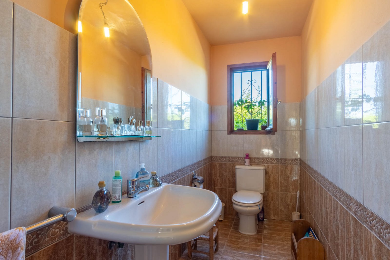 8295PED Villa mit Pool und Talblick in Pedreguer zu verkaufen.