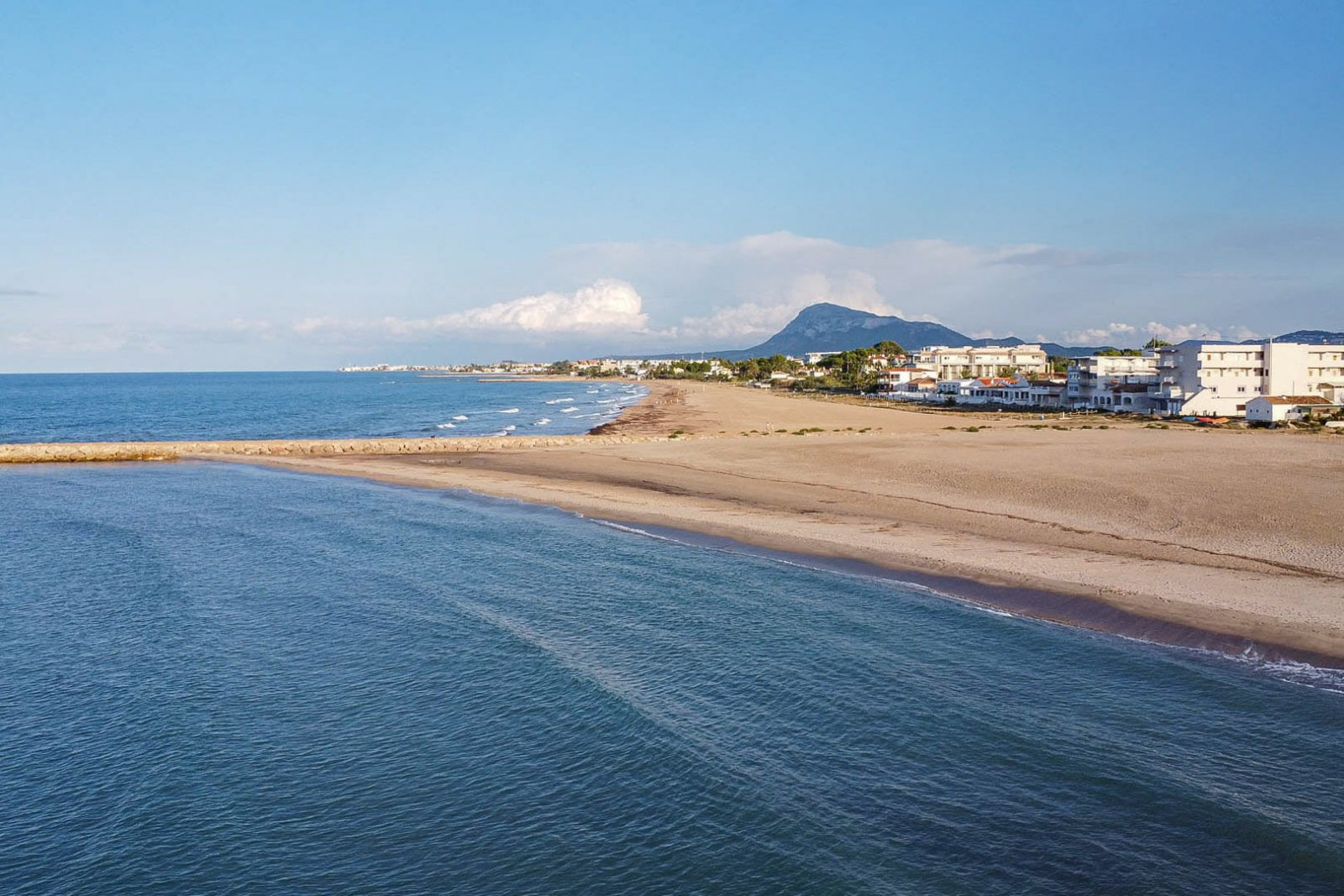 8297DEN Penthouse mit großer Terrasse, in erster Linie mit Meer- und Bergblick, zu verkaufen in Denia.