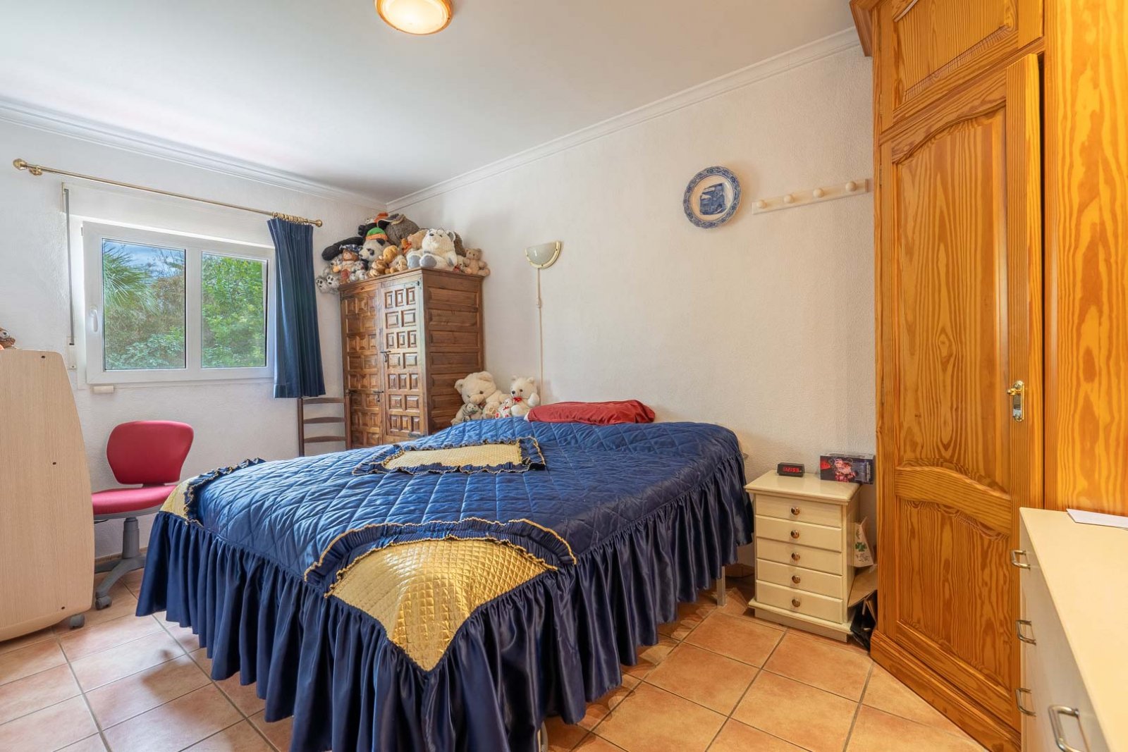 4397ELS Villa auf großem Grundstück mit geräumigem Gästehaus in Els Poblets zu verkaufen