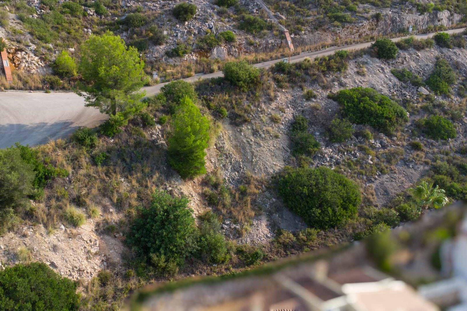 9000JAL Stadtgrundstück mit freiem Blick auf das Jalón-Tal.