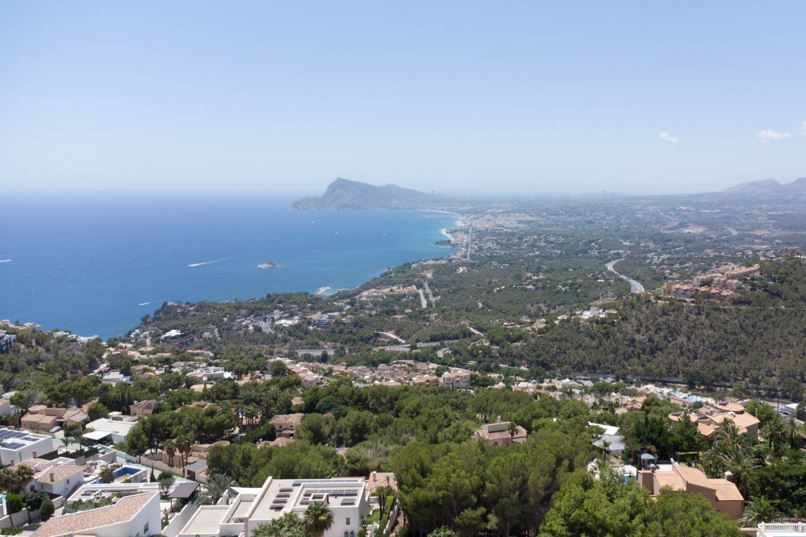Altea: 6150ALT Geräumiges Baugrundstück mit wunderschönem Meerblick zum Verkauf in Altea Hills 