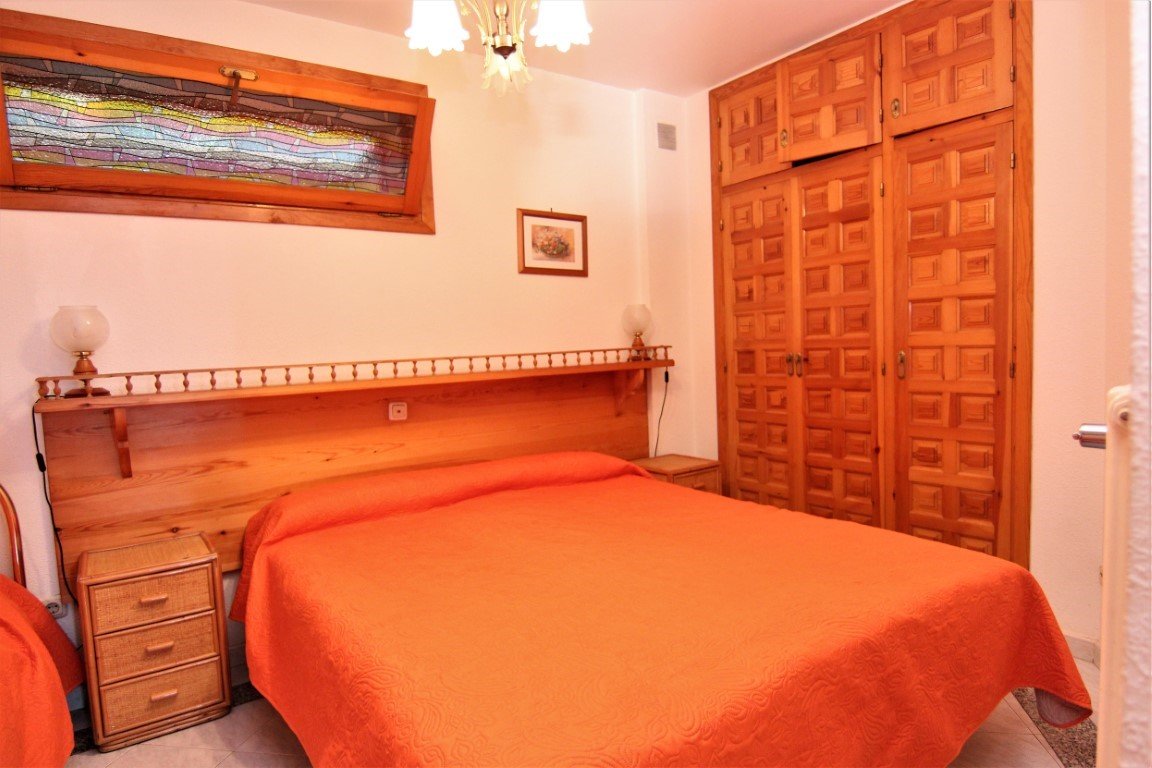 6197BEN Schöne 8 Schlafkamer Villa nur wenige Gehminuten vom Meer entfernt zum verkauf in Benissa