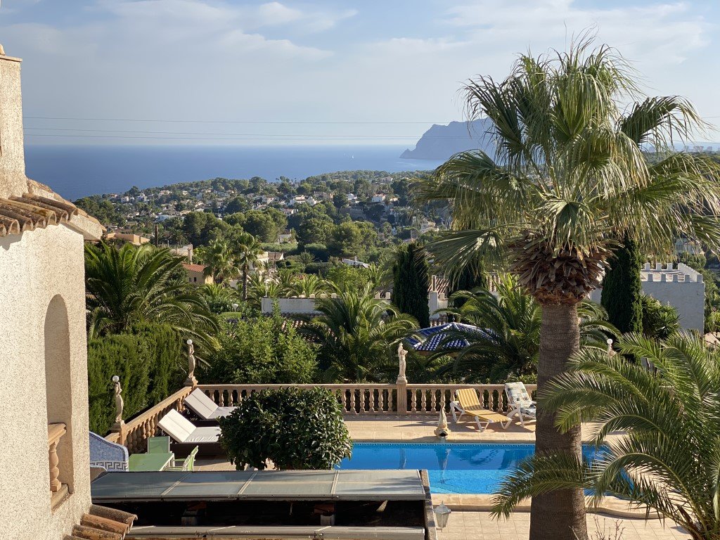 C3XY6446BEN Geräumige traditionelle spanische Villa mit Meerblick zum Verkauf in Benissa