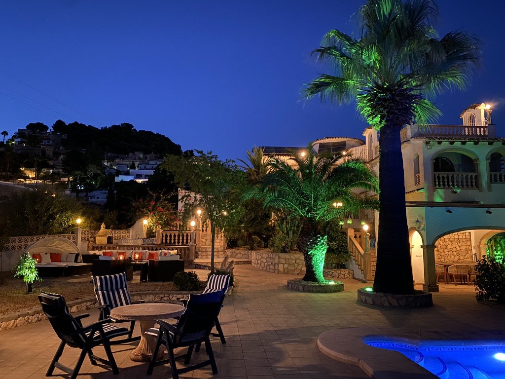 C3XY6446BEN Geräumige traditionelle spanische Villa mit Meerblick zum Verkauf in Benissa