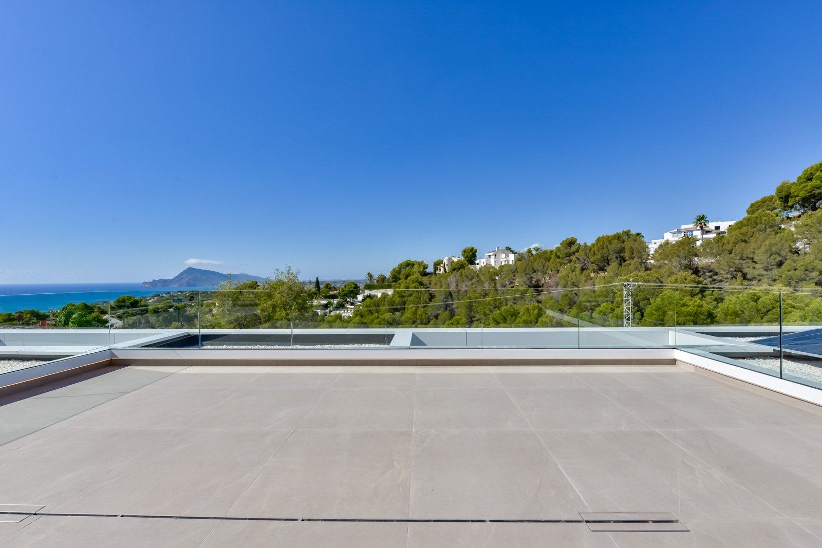 4405ALT Fantastische Neubauvilla mit Meerblick zum Verkauf in Altea