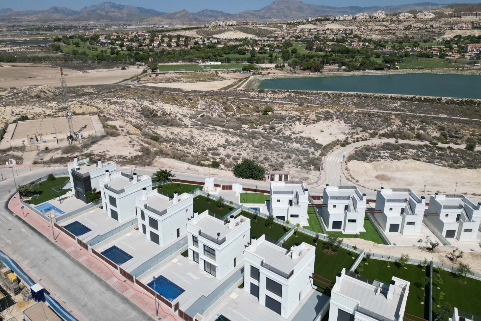 8277MUT Moderne Villa mit Meerblick zu verkaufen in der Nähe von El Campello.