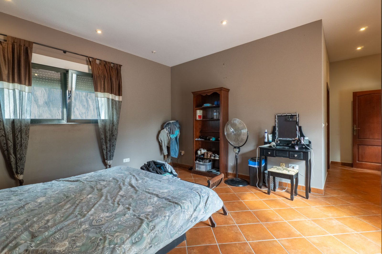 C4XY8310OND Herrenhaus zum Verkauf in Ondara.