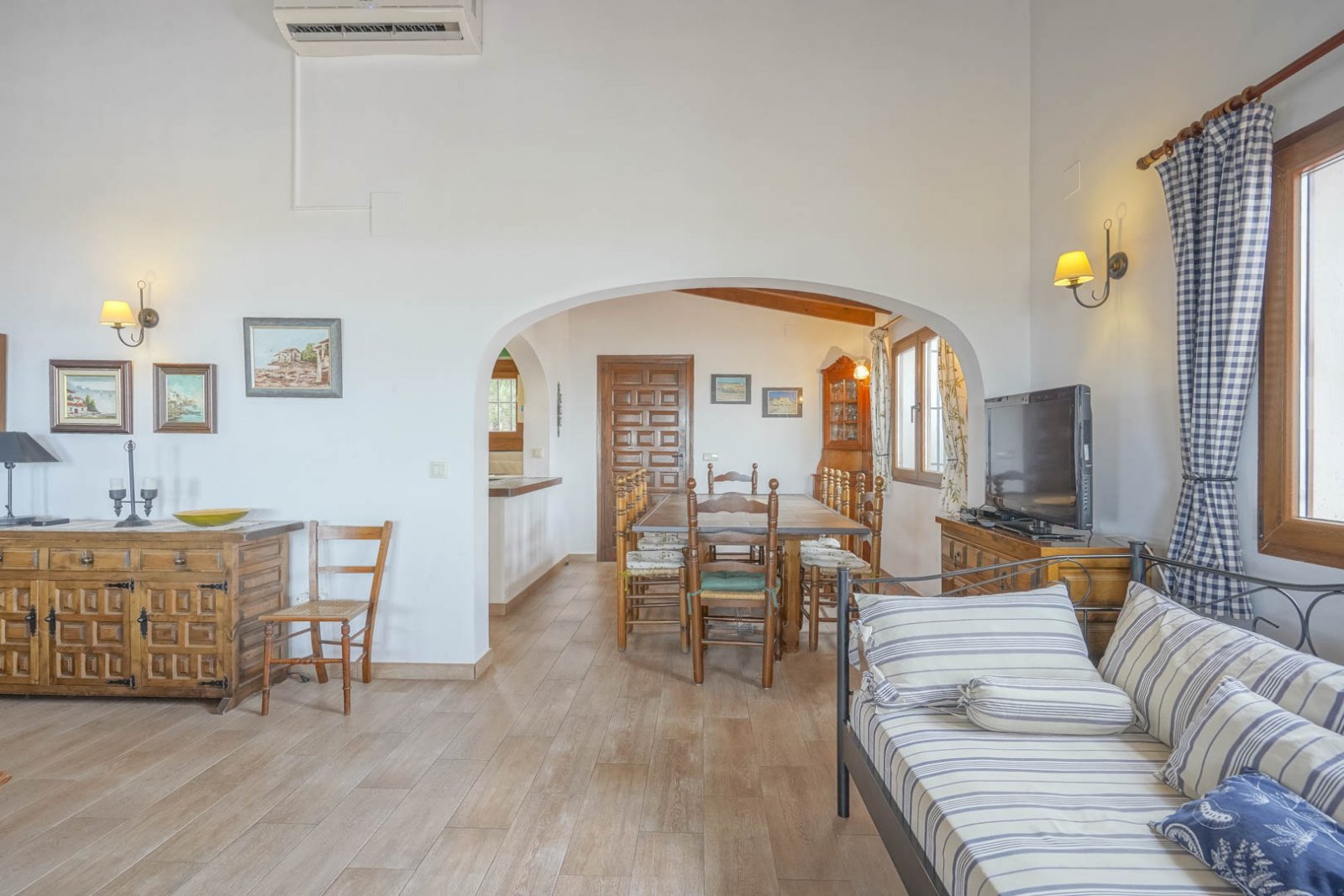 4336PEG Große Villa mit Gästehaus in Monte Pego zu verkaufen