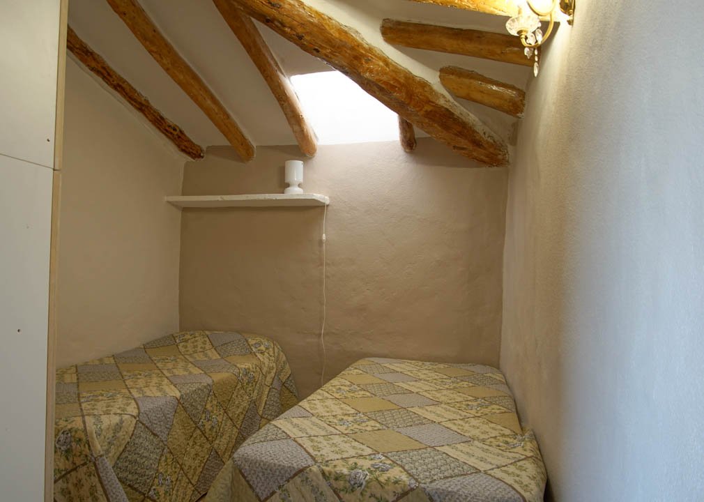 7058NUC Wunderschönes, großes, renoviertes mediterranes Landhaus in La Nucia zu verkaufen