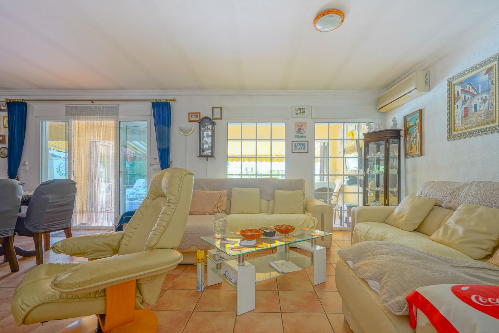 4397ELS Villa auf großem Grundstück mit geräumigem Gästehaus in Els Poblets zu verkaufen