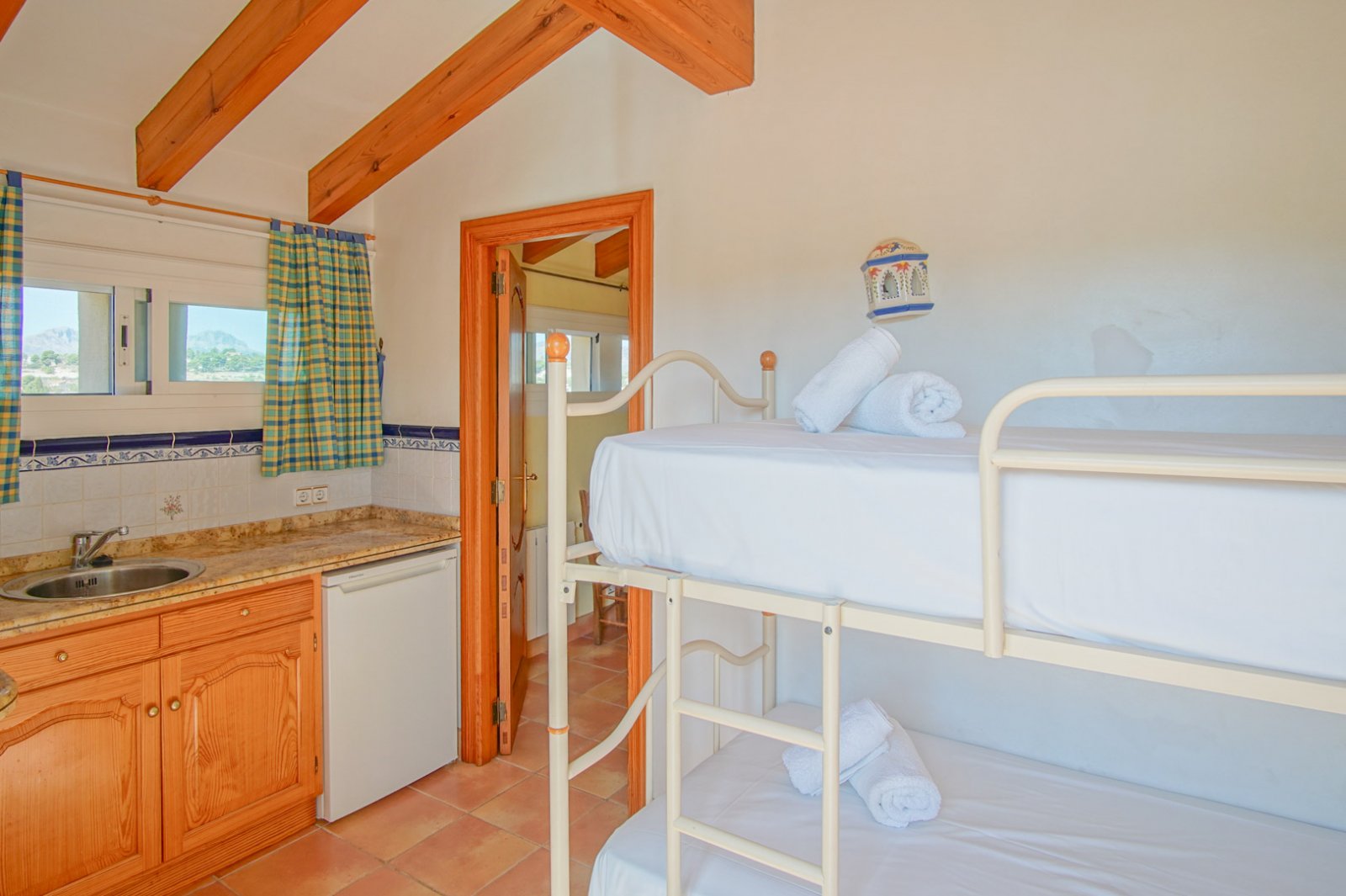 C3XY4422BEN Sehr große Villa mit 3 Gästehäusern auf 11.000 m2 zum Verkauf in Benissa