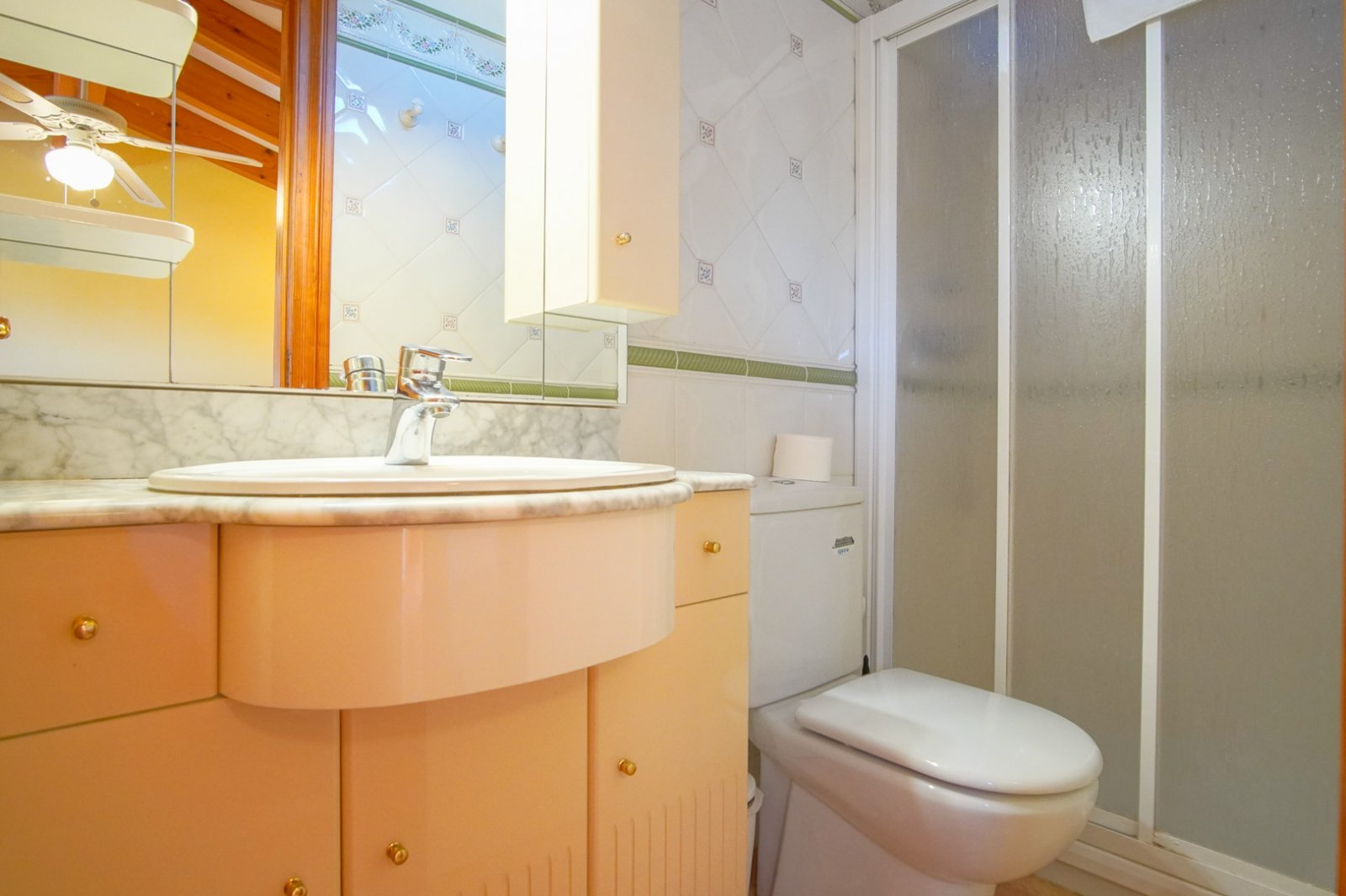 C3XY4422BEN Sehr große Villa mit 3 Gästehäusern auf 11.000 m2 zum Verkauf in Benissa