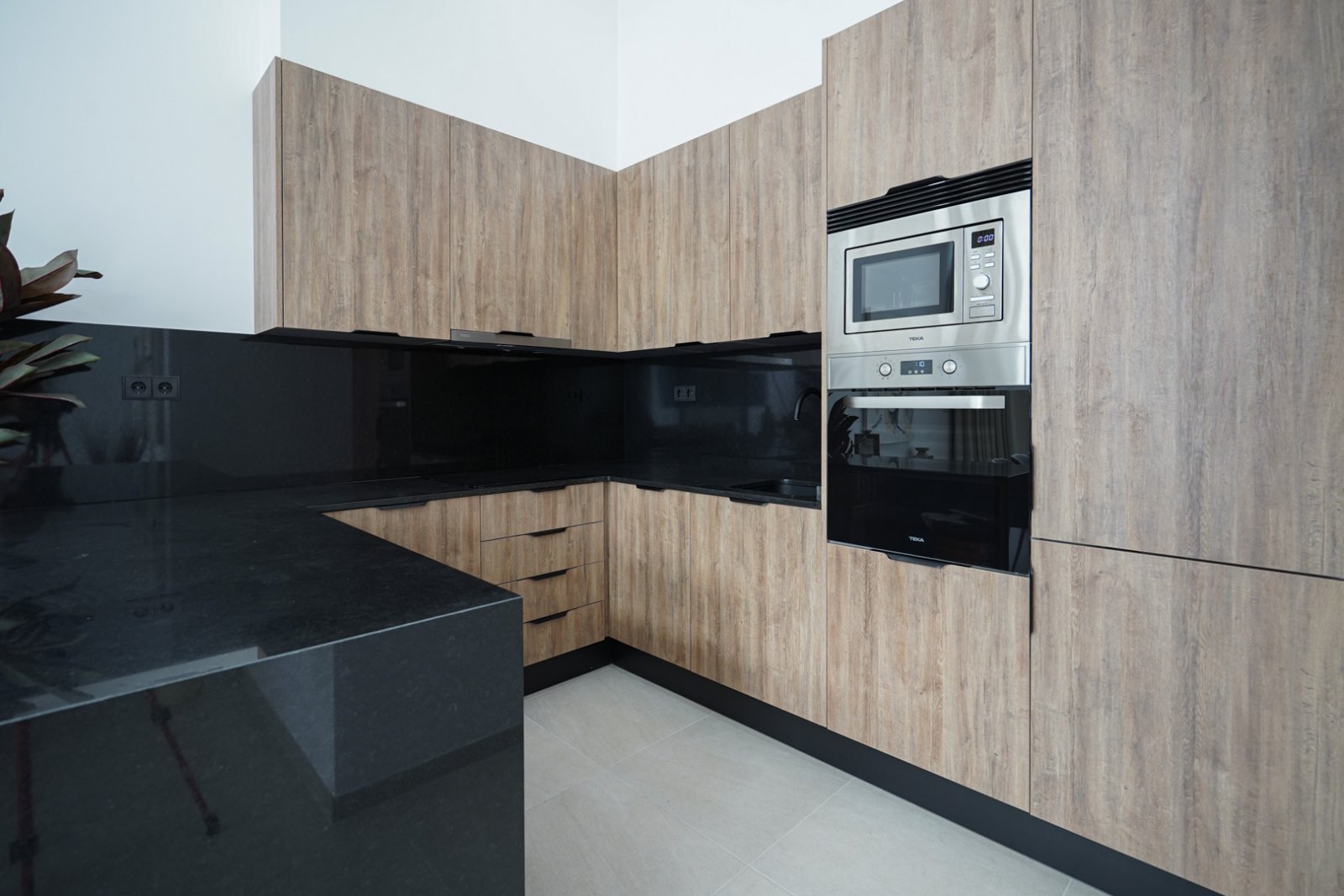 4568CAL Moderne Neubau-Doppelhaushälfte zum Verkauf in Calpe