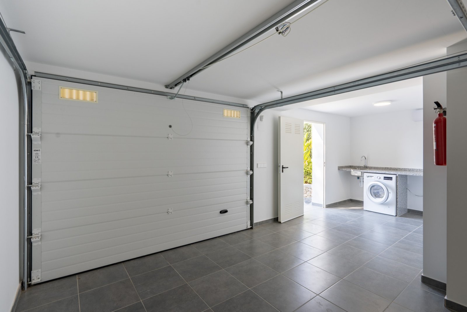 C4XY4581BEN Moderne Villa zum Verkauf in La Fustera Benissa