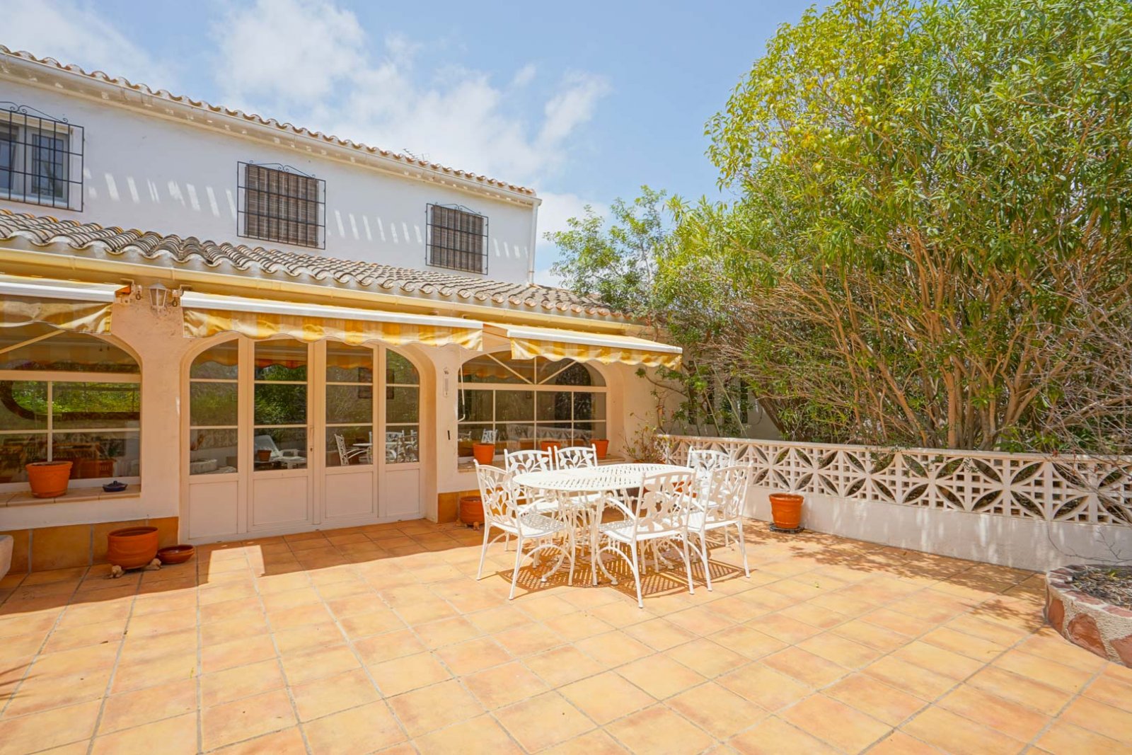 4396JAV Traditionelle Villa mit Gästehaus zu verkaufen in Jávea