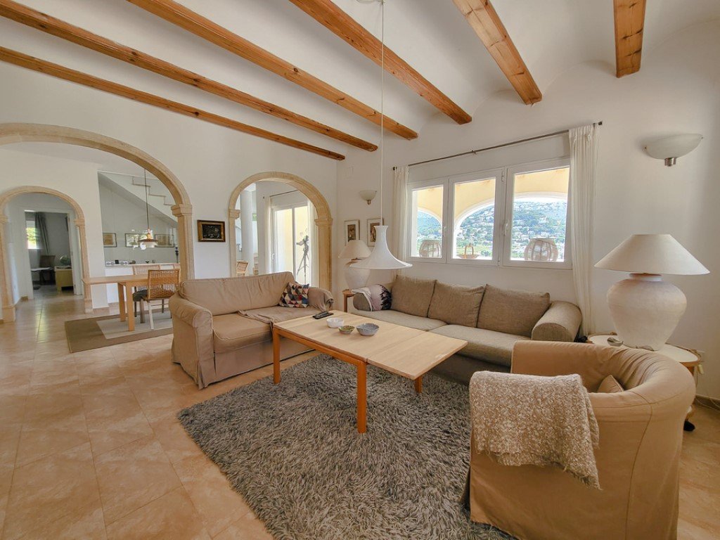 6440MOR Traditionelle spanische Villa zum Verkauf in Moraira