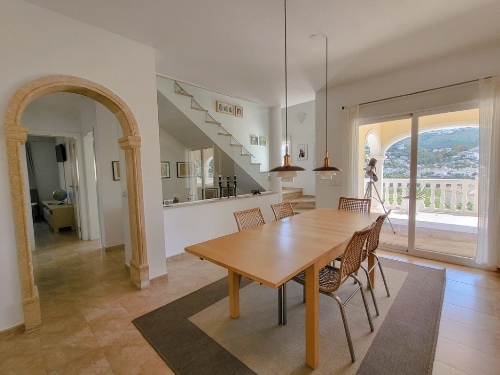 6440MOR Traditionelle spanische Villa zum Verkauf in Moraira