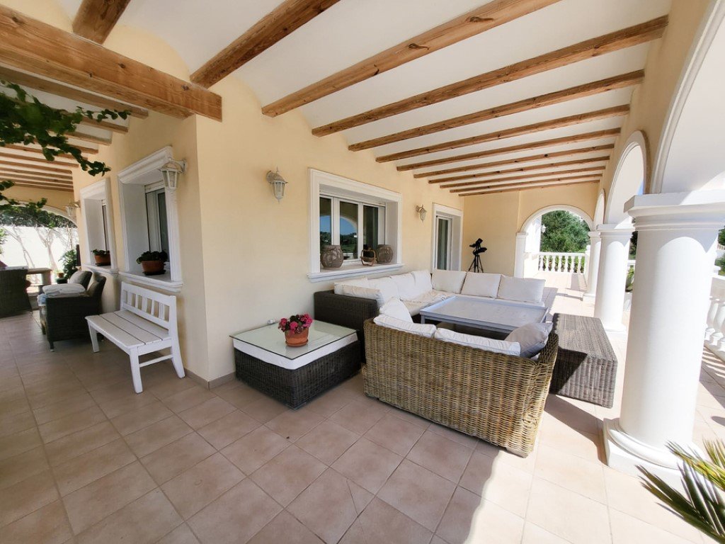6440MOR Traditionelle spanische Villa zum Verkauf in Moraira