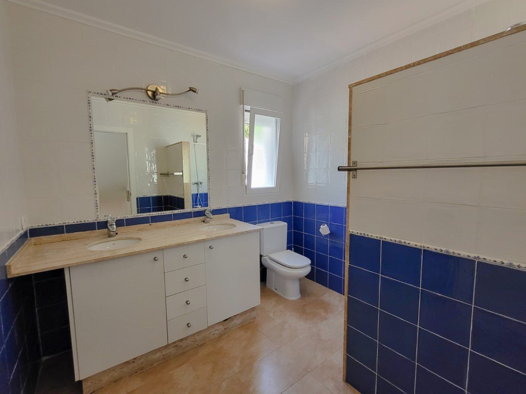 6440MOR Traditionelle spanische Villa zum Verkauf in Moraira