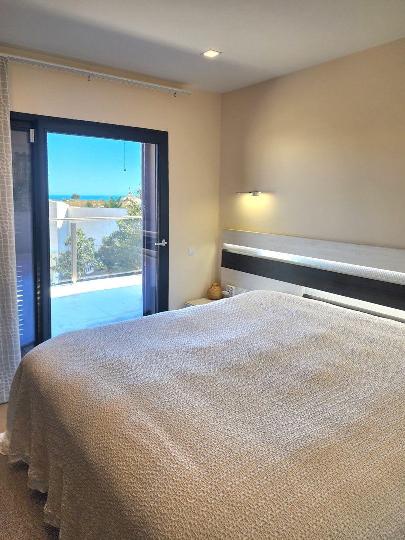 4411BELL Moderne Villa mit Meerblick zum Verkauf in Cumbre del Sol