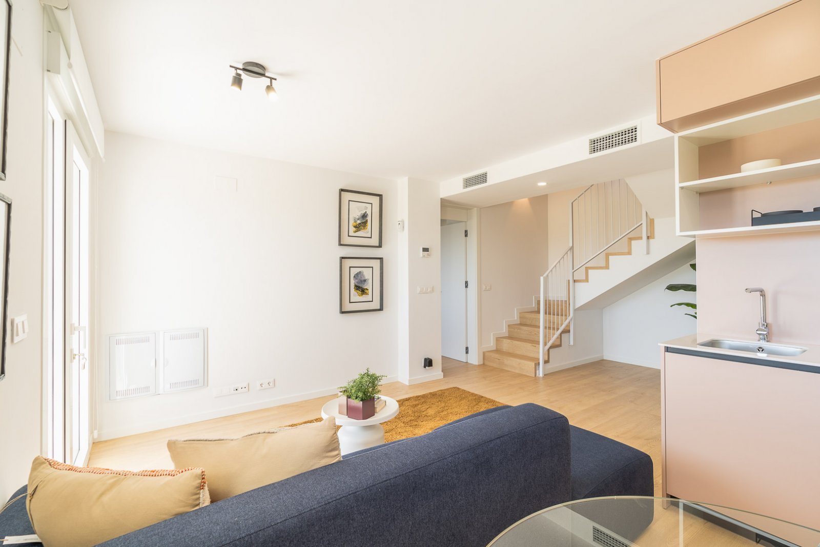 8237NUC Neubau-Doppelhaushälften mit Panoramablick auf das Meer zum Verkauf in La Nucía.