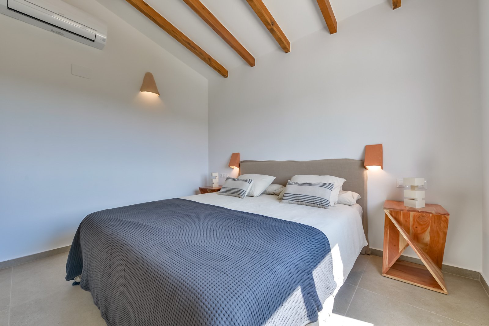 4511ALT Schöne renovierte 5-Schlafzimmer-Villa zum Verkauf in Altea