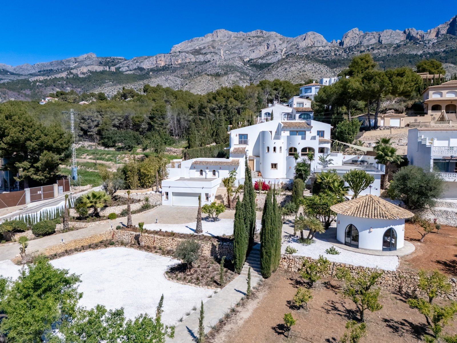4511ALT Schöne renovierte 5-Schlafzimmer-Villa zum Verkauf in Altea