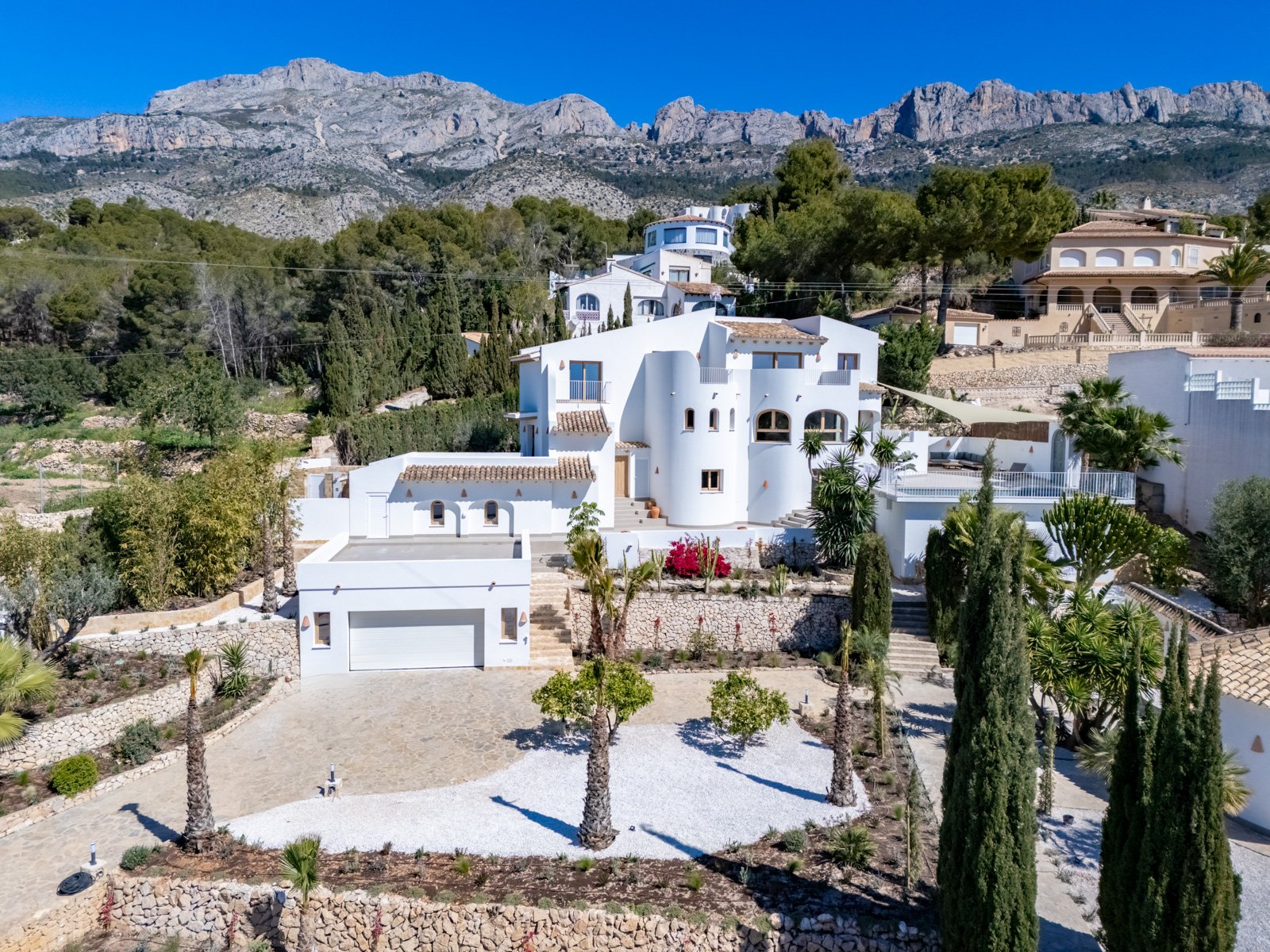 4511ALT Schöne renovierte 5-Schlafzimmer-Villa zum Verkauf in Altea