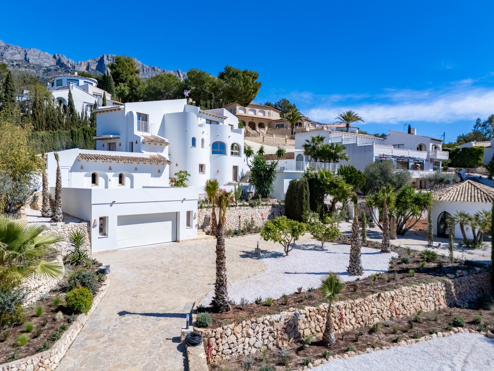 4511ALT Schöne renovierte 5-Schlafzimmer-Villa zum Verkauf in Altea