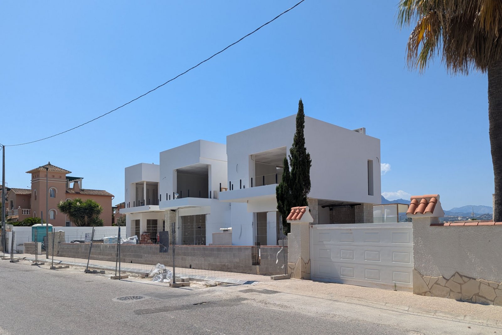 C4XY8276ALB Moderne Villa im Bau mit Meerblick zum Verkauf in Albir.