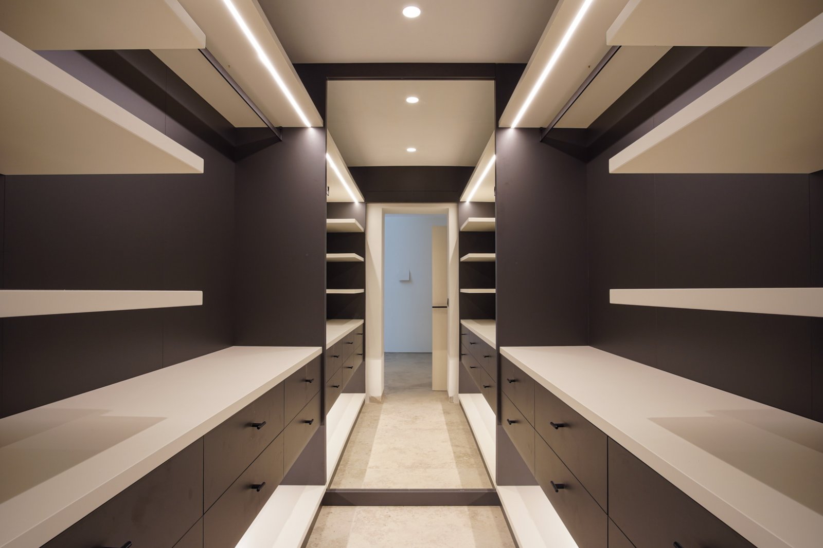 8280BEN Moderne Villa mit teilweisem Meerblick zum Verkauf in Benissa.