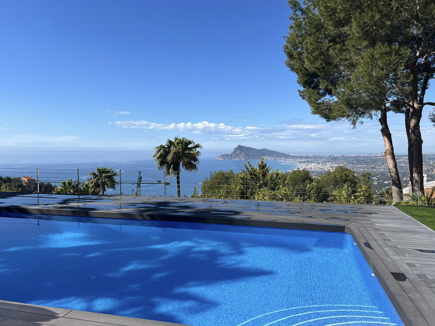 4506ALT Luxusvilla mit Meerblick zum Verkauf in Altea Hills