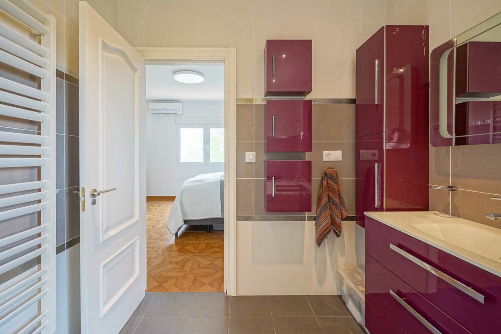 4523GAT Geräumige Villa auf großem Grundstück zum Verkauf in Gata de Gorgos