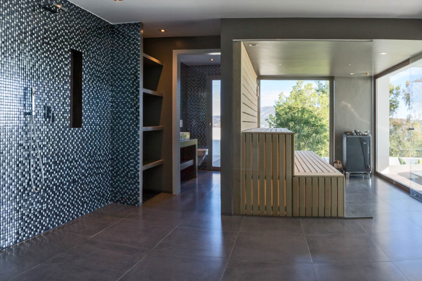 9002MOR Moderne Villa mit Panoramablick auf das Meer in Moraira zu verkaufen.