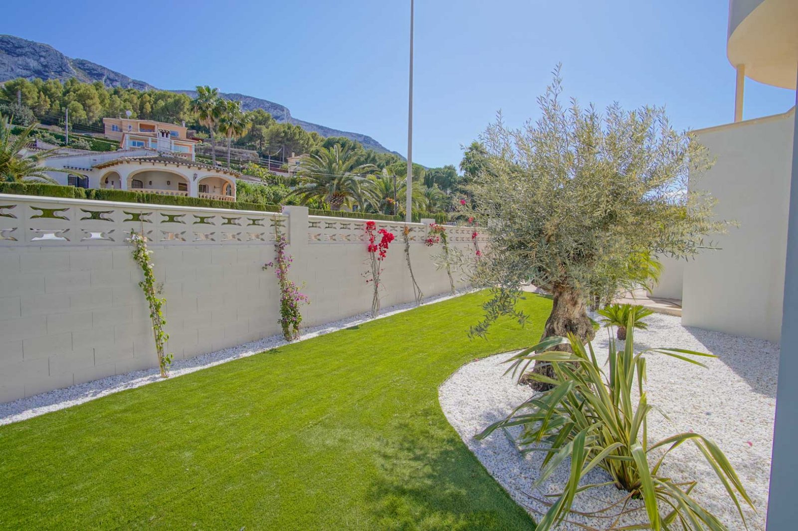 C4XY8170DEN Erdgeschosswohnung im Bau mit großem Garten und Bergblick in Zentrumsnähe zu verkaufen in Denia